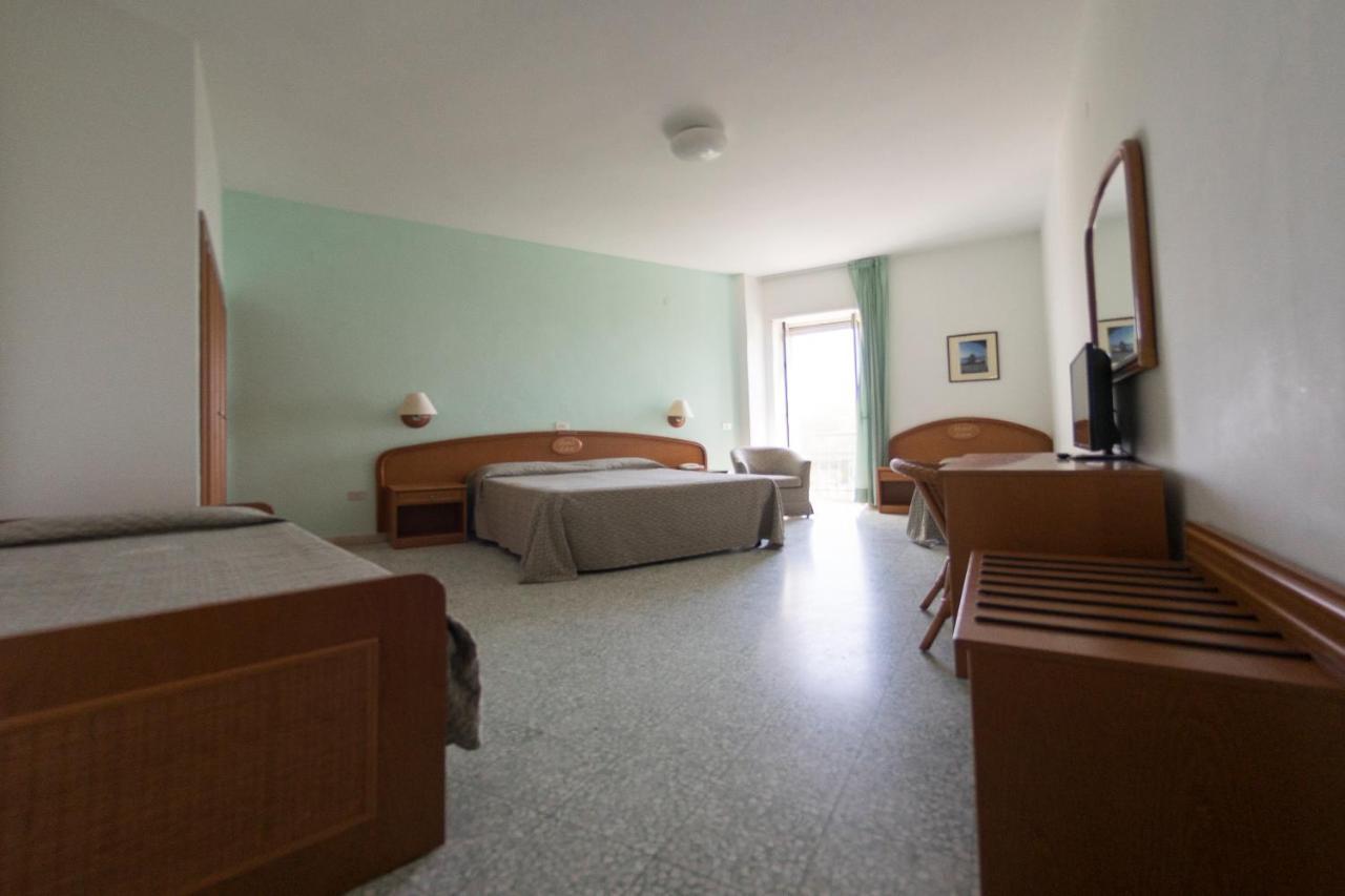 Hotel Eden San Domino Ngoại thất bức ảnh