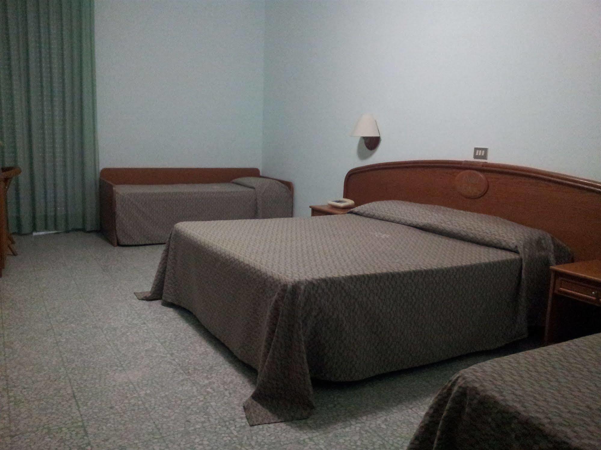 Hotel Eden San Domino Ngoại thất bức ảnh